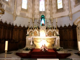Le ma�tre autel